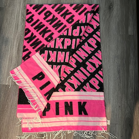 [new] Blanket Scarf PINK Victoria Secret - Picture 1 of 3